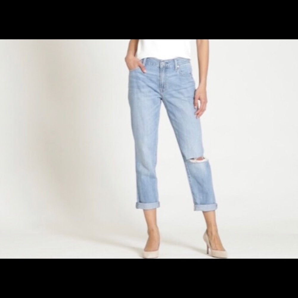 Gap | Petite Boyfriend Jeans